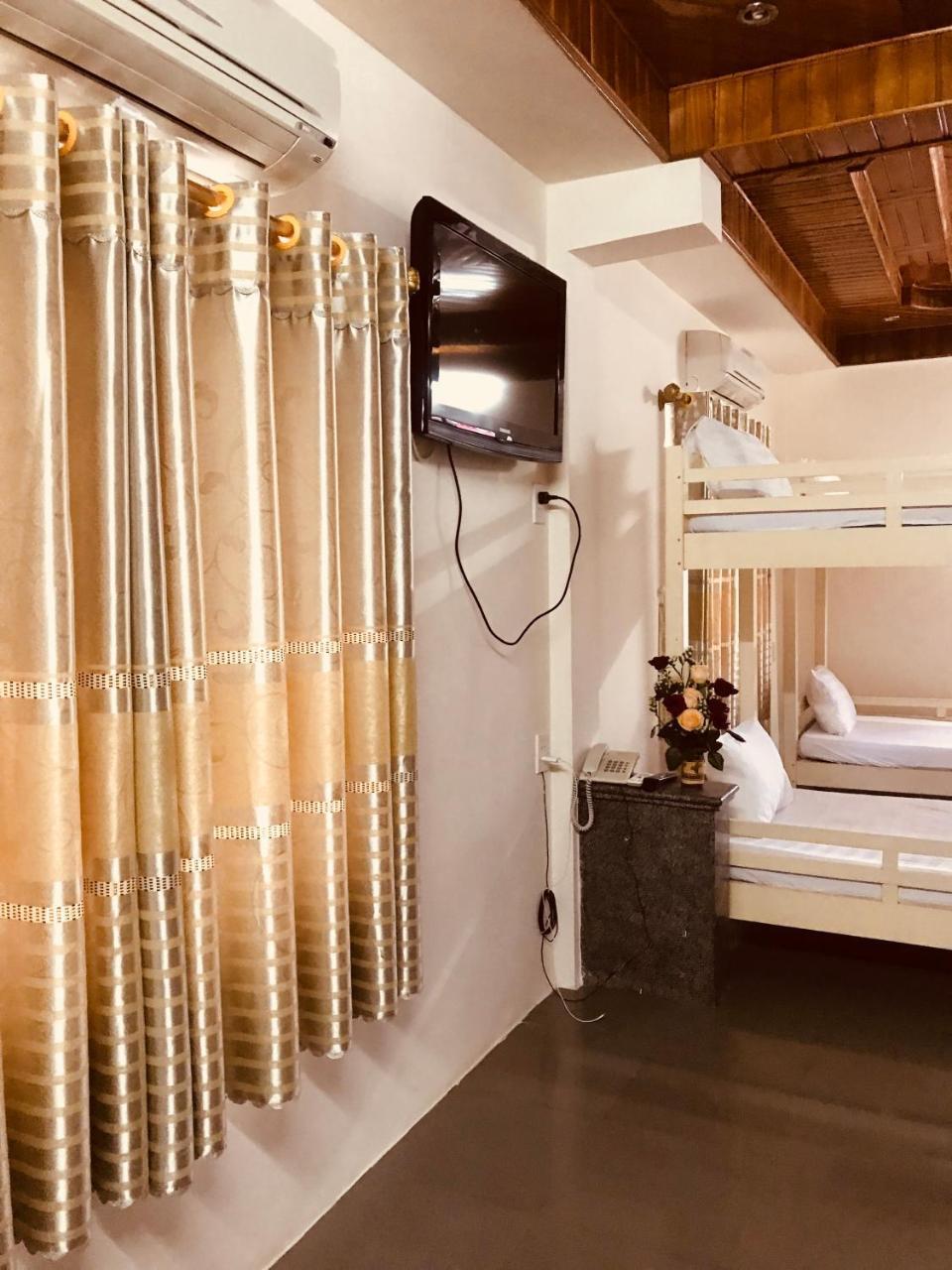 Nam Long Hotel Dong Hoi Extérieur photo